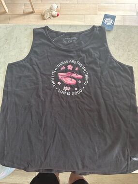 NWT Life Is Good Black Tank with Pink Flip-Flop Graphic XXL